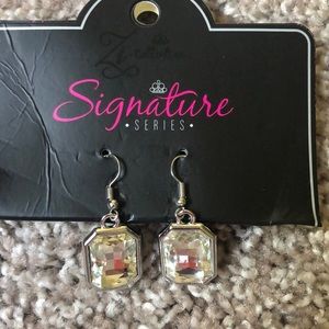 Zi Collection-earrings